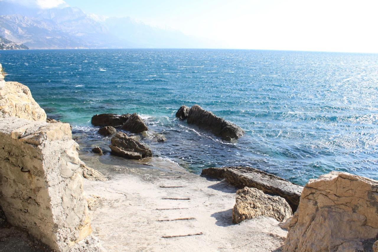 Apartments By The Sea Marusici, Omis - 8632 Mimice Exteriör bild